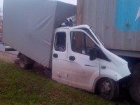 Три человека погибли в аварии на трассе М-10 в Тверской области - Новости ТИА