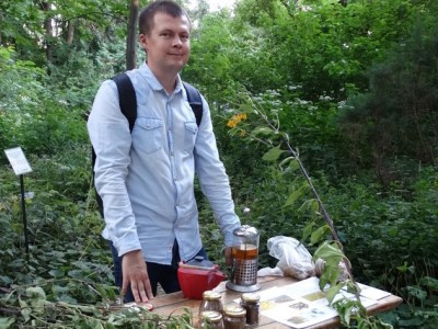 Ученый из Твери разработал чай и кофе из топинамбура - Новости ТИА