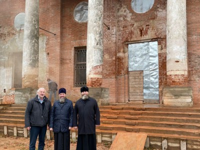В двух сёлах Конаковского района сохраняют и возрождают порушенные храмы - новости ТИА
