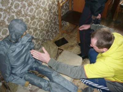 В Твери мужчины выкинули тело убитого собутыльника из окна  - Новости ТИА