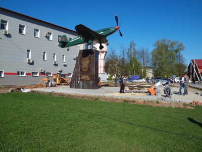 В Тверской области устанавливают памятник лётчику-герою Маресьеву - новости ТИА