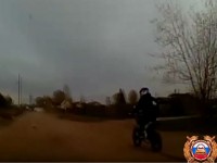 ГИБДД опубликовала видео погони за подростком на питбайке - новости ТИА