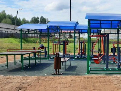 В посёлке в Тверской области возле школы возвели спортивную площадку - Новости ТИА
