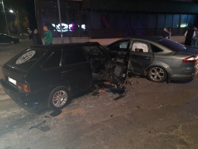 В Тверской области столкнулись два автомобиля, есть пострадавшие - Новости ТИА