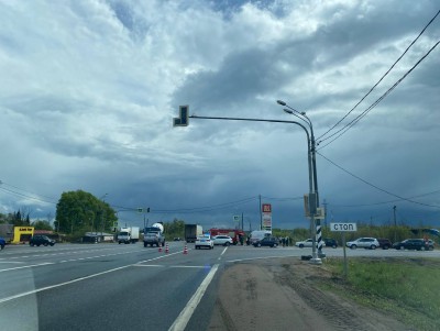 В Тверской области на М-10 произошло ДТП из-за выключенного светофора - Новости ТИА