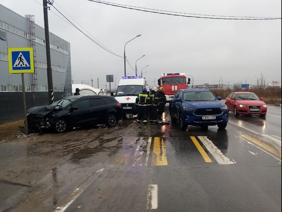 Авария в твери бмв