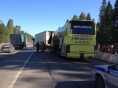 В Тверской области рейсовый автобус на трассе врезался в МАЗ. В ДТП пострадали 2 водителя и 2 пассажира автобуса - новости ТИА