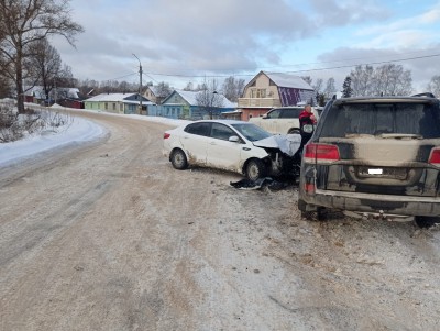 В Тверской области столкнулись две машины, есть пострадавший - новости ТИА