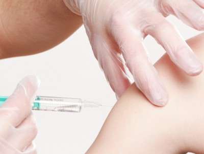 Россиянам рекомендуют сделать прививки от гриппа и пневмококка - новости ТИА