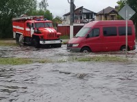 В Твери пожарные вытащили из воды около двух десятков автомобилей - Новости ТИА