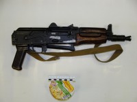 В Твери обнаружили сумку с автоматом Калашникова и патронами - Новости ТИА