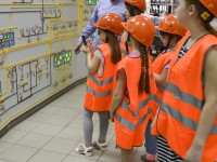 В  МУП" Тверьгорэлектро" прошла первая экскурсия для детей - новости ТИА