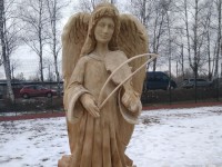 В сквере города Кимры поселился "Ангел со скрипкой" - новости ТИА