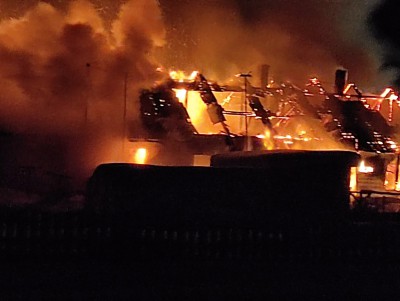 В Тверской области пожар в жилом доме тушили всю ночь - Новости ТИА