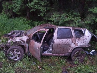 В Тверской области водителя выбросило из машины во время ДТП, мужчина погиб - Новости ТИА