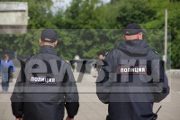 В Тверской области пока угонщик пытался завести машину, его поймала полиция - Новости ТИА
