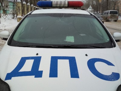 На Московском шоссе в Твери две иномарки столкнулись лоб в лоб - Новости ТИА