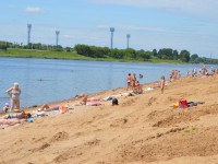  В Твери на городской пляж завезут 5 тысяч кубометров песка - Новости ТИА