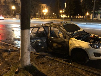 Три машины сгорели в Твери  - новости ТИА