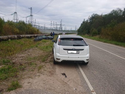 В Тверской области водитель пошел на обгон через сплошную и попал в ДТП - Новости ТИА