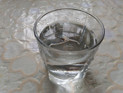 Роскачество дало оценку бутилированной и водопроводной воде - Новости ТИА