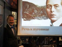 15 апреля в библиотеке Горького студия «Знаки сезонников» покажет моноспектакль «Речь к пуговице» - Новости ТИА