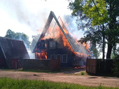 В Тверской области без крыши над головой из-за пожара остались 12 детей - новости ТИА