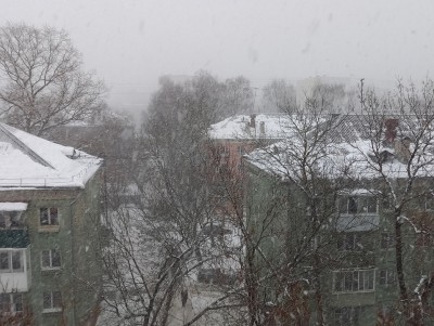 МЧС по Тверской области предупреждает о снегопаде и гололедице на дорогах - новости ТИА