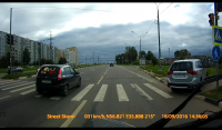 В Твери автомобиль проехал по пешеходной дорожке - Народные Новости ТИА