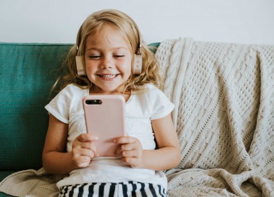 МегаФон: дети активно смотрят видео, но не любят разговаривать по телефону - Новости ТИА