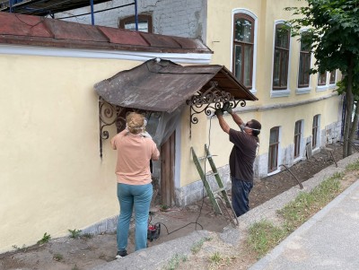 Волонтёры в Кимрах закончили мезонин Дома Калинина - Новости ТИА