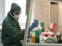 Вирусолог Роспотребнадзора назвал время массовых тестов на антитела к COVID-19 - новости ТИА