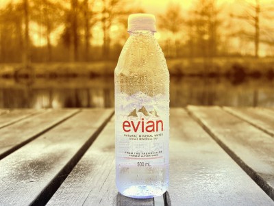 Danone больше не импортирует в Россию воду evian и напитки Alpro - новости ТИА