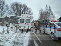 В Твери ЗИЛ протаранил пассажирский автобус: один пассажир вылетел в окно, еще двое пострадали - новости ТИА