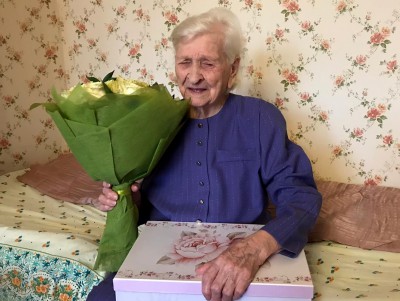 Жительнице Твери Екатерине Ларионовой исполнилось 100 лет - Новости ТИА
