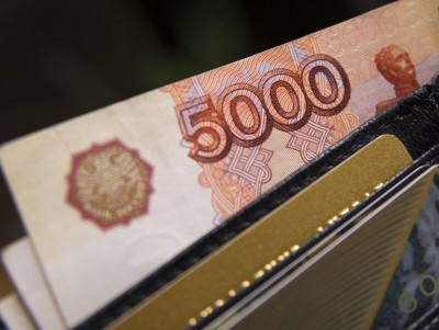 Российские работодатели оценили вероятность повышения зарплаты сотрудникам - Новости ТИА