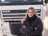 Из ветврача в дальнобойщицы, Или почему молодую женщину влечёт романтика большой дороги - Новости ТИА