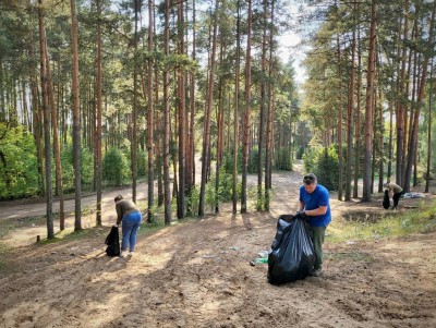 Волонтёры очистили тверской карьер от накоплений летнего мусора - Новости ТИА