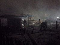 Из-за пожара 6-квартирный дом в Редкино остался без кровли - Новости ТИА