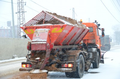 Ночью с улиц Твери вывезли более 2 тысяч кубометров снега - Новости ТИА