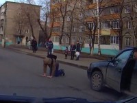 В Твери водитель иномарки сбил молодого человека на пешеходном переходе - Новости ТИА