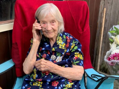 Труженица тыла, тверичанка Анна Седова отметила 100-летний юбилей - новости ТИА