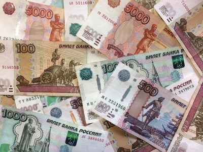 В ближайшие четыре года в России обновят дизайн банкнот - Новости ТИА