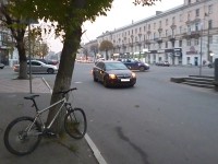 В Твери велосипедист врезался в иномарку - Новости ТИА