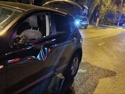 В Твери 19-летний пешеход врезался в автомобиль - новости ТИА