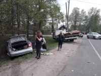 Молодая женщина на авто протаранила эвакуатор в Тверской области - Новости ТИА
