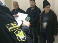 Тверские судебные приставы за пределы России выдворили 570 мигрантов - Новости ТИА