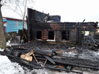 В Тверской области перед судом предстанет мужчина, по чьей косвенной вине погибли в огне его жена и пятеро детей - Новости ТИА