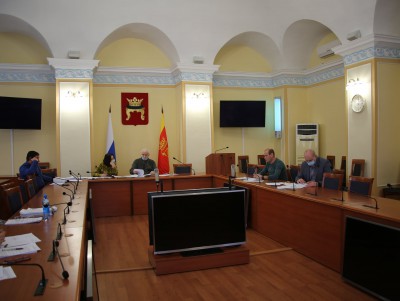 Депутаты рассмотрели вопрос о принятии ряда объектов в собственность Твери  - Новости ТИА