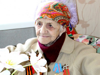 Ветерану Великой Отечественной войны Марии Макаровой исполнилось 100 лет - Новости ТИА